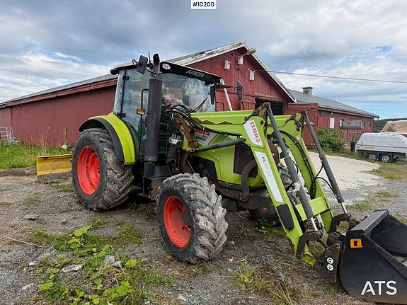 CLAAS Arion 410 4x4 med frontlaster 2 of 5