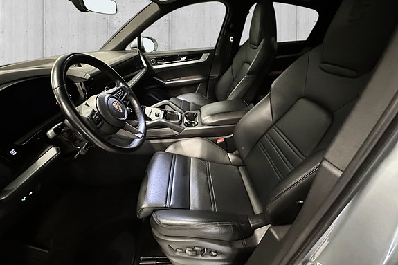 Porsche Cayenne Coupe 7 of 21