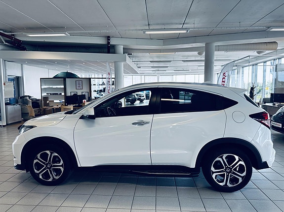 Honda HR-V 2 of 5