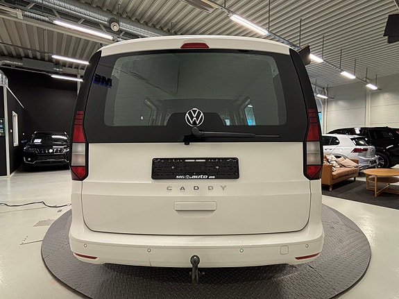 Volkswagen Caddy Maxi 4 of 5