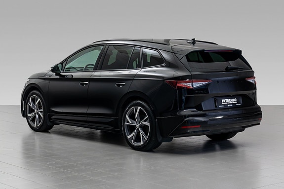 Skoda Enyaq 7 of 30