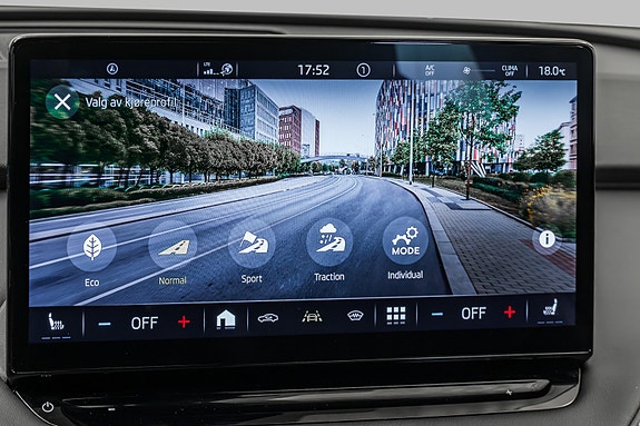 Skoda Enyaq 16 of 30
