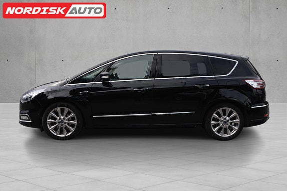 Ford S-MAX 2 of 5
