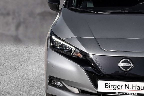 Nissan Leaf 2 of 5