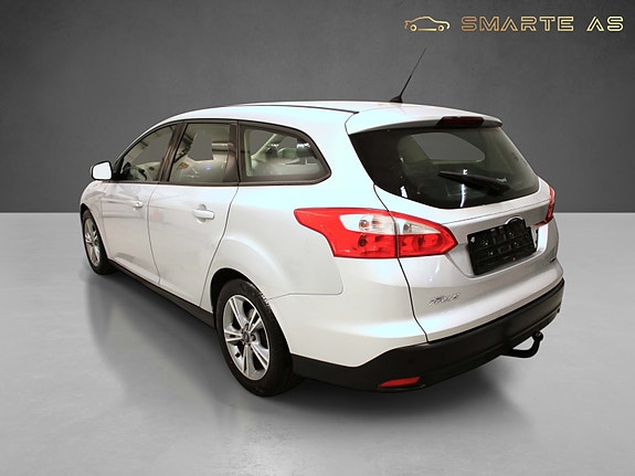 Ford Focus 5 of 13