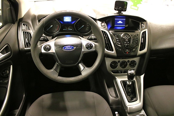Ford Focus 12 of 13
