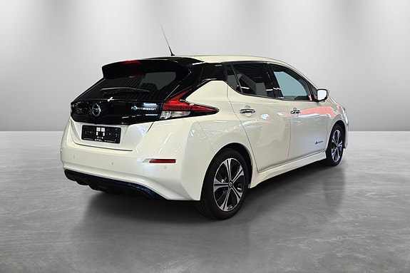 Nissan Leaf 5 of 5