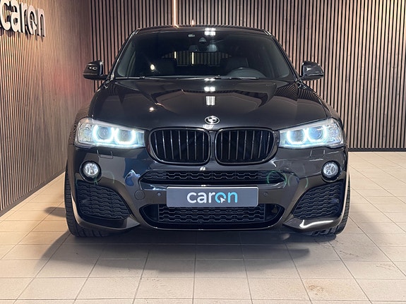 BMW X4 2 of 5