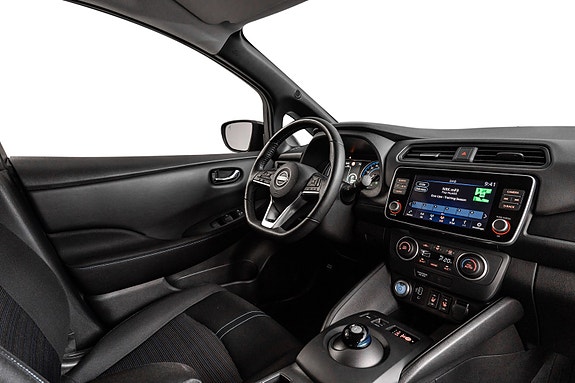 Nissan Leaf 23 of 24