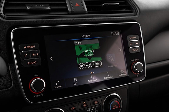 Nissan Leaf 15 of 24