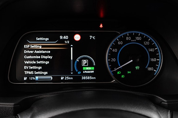 Nissan Leaf 12 of 24