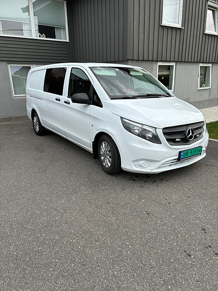 Mercedes-Benz Vito 111 2 of 5
