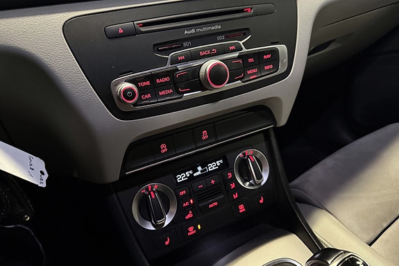 Audi Q3 26 of 28