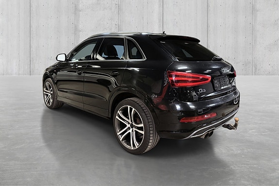 Audi Q3 6 of 28