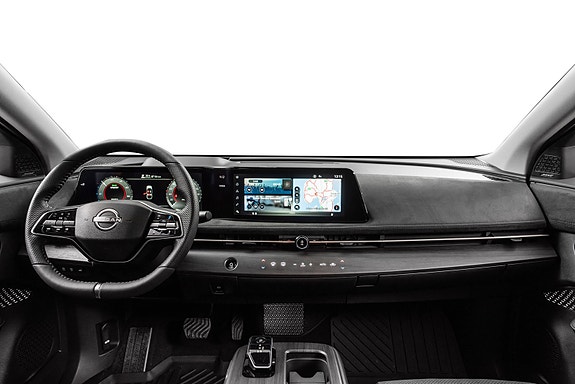 Nissan Ariya 17 of 30