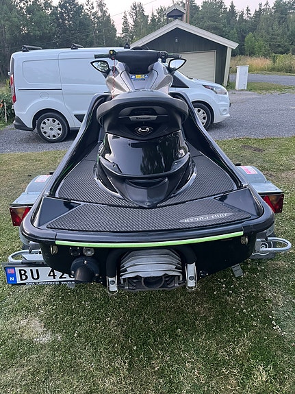 Kawasaki ultra 310x 8 of 10