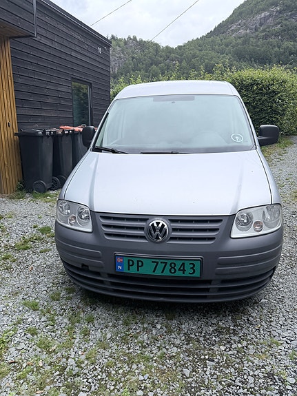 Volkswagen Caddy 2 of 5
