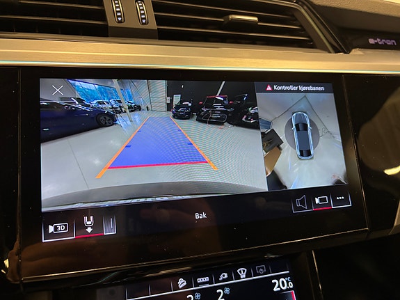 Audi Q8 e-tron 23 of 28