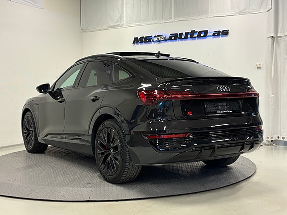 Audi Q8 e-tron 6 of 28