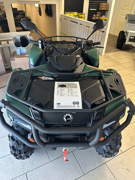 Can-Am Outlander PRO XU HD5 4 of 7