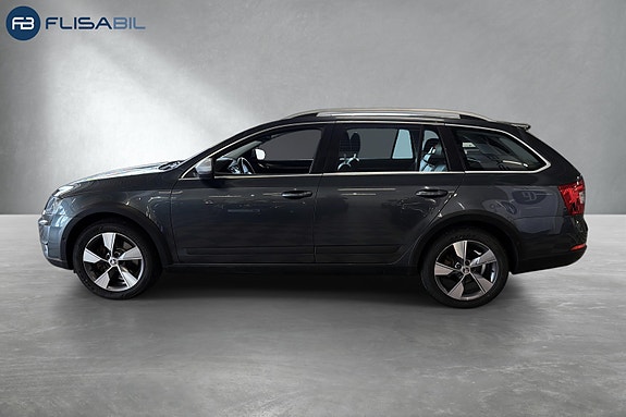 Skoda Octavia 3 of 5