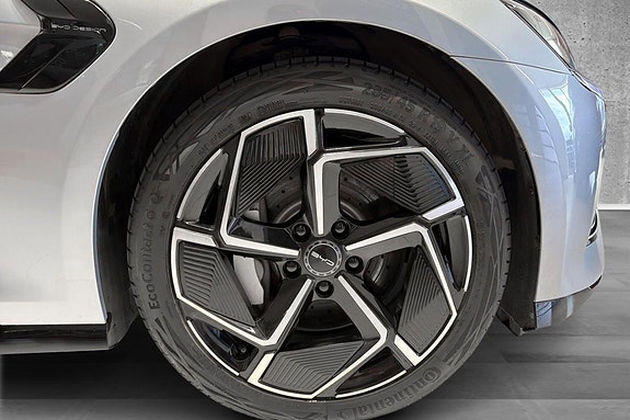 BYD Seal 25 of 29