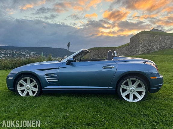 Chrysler Crossfire 4 of 23