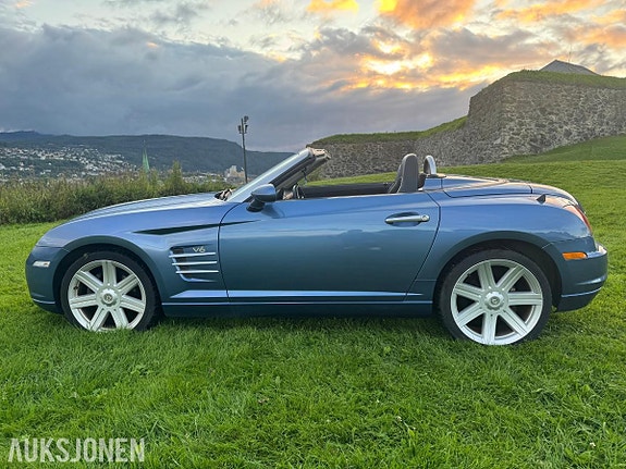 Chrysler Crossfire 3 of 23