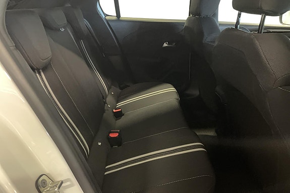 Opel Corsa 22 of 24