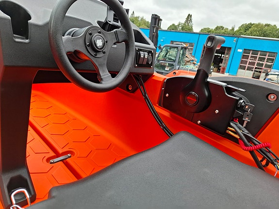 LAGERTØMMING Pioner GO m/Mercury F10EL (15/20) til knallpris. Sjekk fargene! 9 of 11
