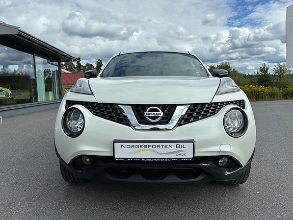 Nissan Juke 2 of 5