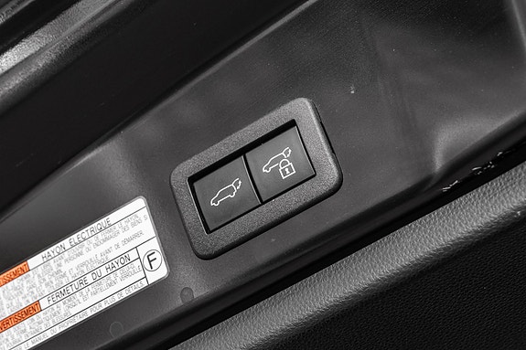 Toyota Corolla Cross 24 of 24