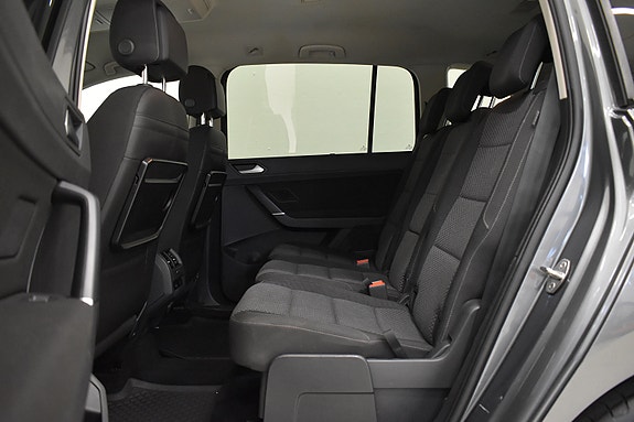 Volkswagen Touran 20 of 29