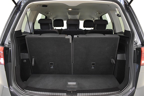 Volkswagen Touran 28 of 29
