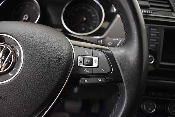 Volkswagen Touran 14 of 29