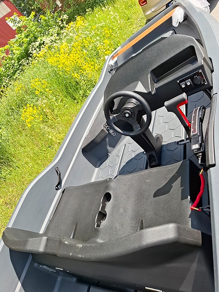 LAGERTØMMING Pioner GO m/Mercury F10EL (10/15) til knallpris. Sjekk fargene! 6 of 11
