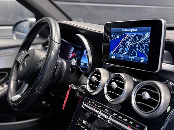 Mercedes-Benz GLC220 d 15 of 30