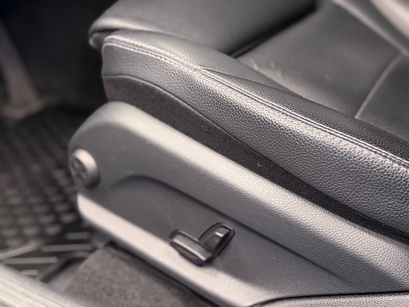 Mercedes-Benz GLC220 d 14 of 30