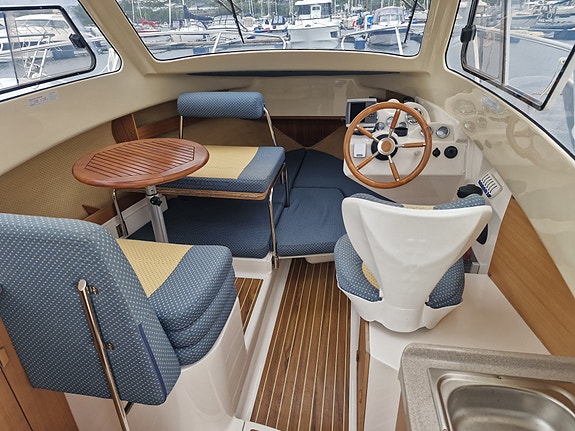 BM-165 Quicksilver 640 Weekender-2008-MerCruiser QSD 2.0 Diesel 130 hk. 4 of 30