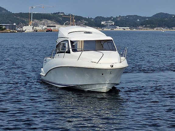 BM-165 Quicksilver 640 Weekender-2008-MerCruiser QSD 2.0 Diesel 130 hk. 16 of 30