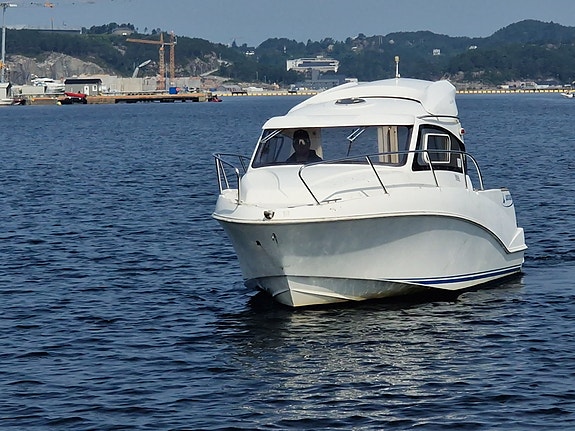 BM-165 Quicksilver 640 Weekender-2008-MerCruiser QSD 2.0 Diesel 130 hk. 19 of 30