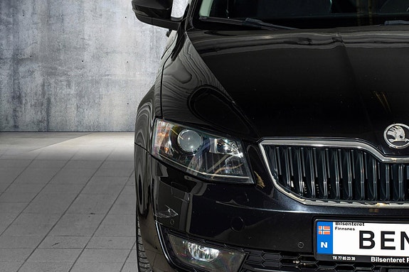 Skoda Octavia 3 of 5