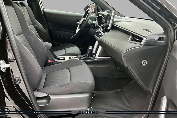 Toyota Corolla Cross 15 of 20