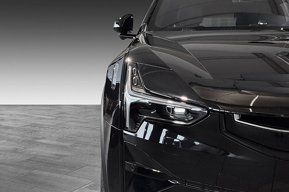 Polestar 3 3 of 5