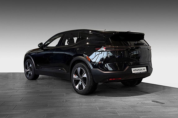 Polestar 3 5 of 5
