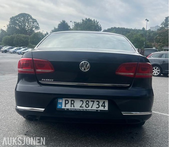 Volkswagen Passat 5 of 5