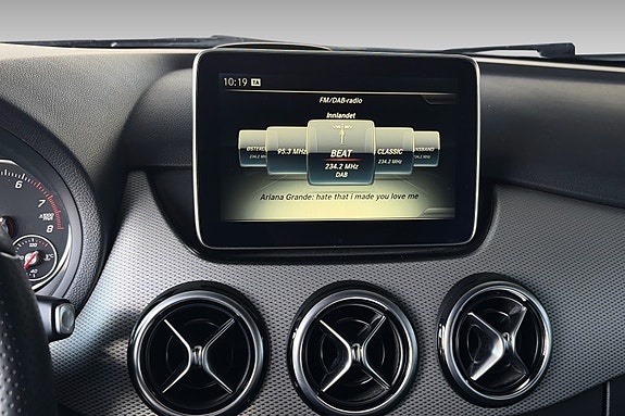 Mercedes-Benz B180 20 of 27