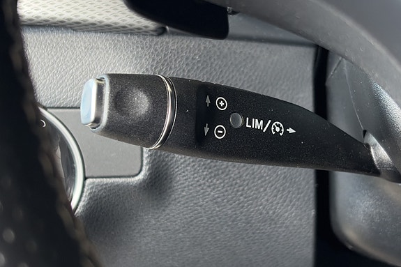 Mercedes-Benz B180 18 of 27