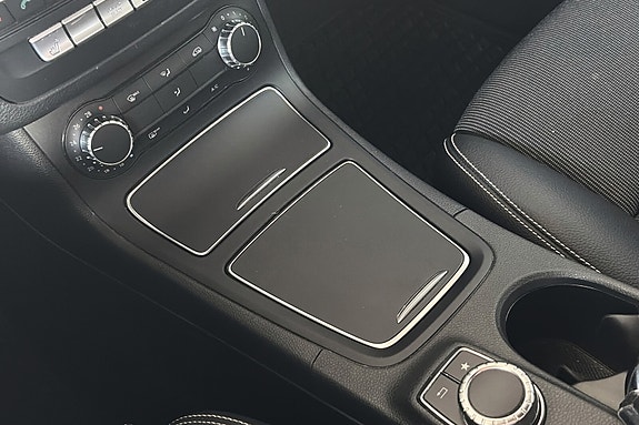 Mercedes-Benz B180 23 of 27