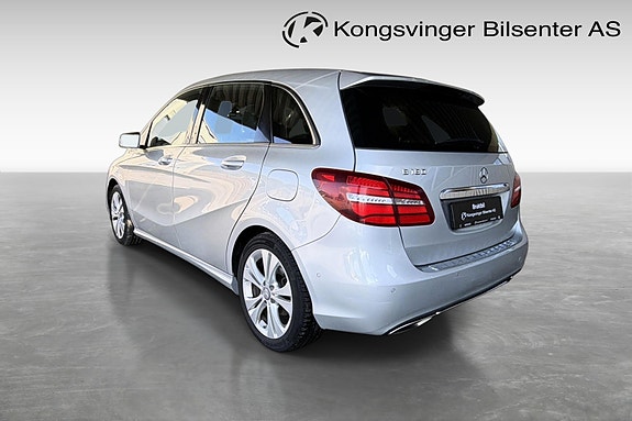 Mercedes-Benz B180 5 of 27
